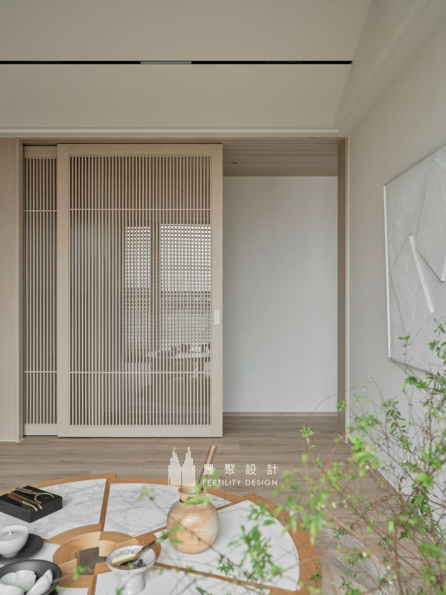高雄大坪數住宅書房設計，簡約線條與舒適工作區