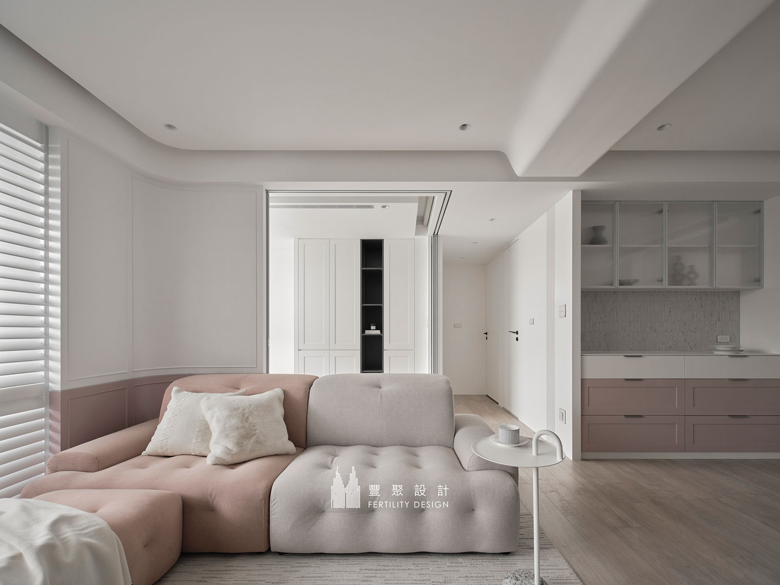 客變設計、台中室內設計、輕奢風設計、輕美式設計、框形木百葉